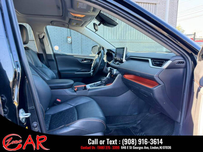 2019 Toyota RAV4 Adventure