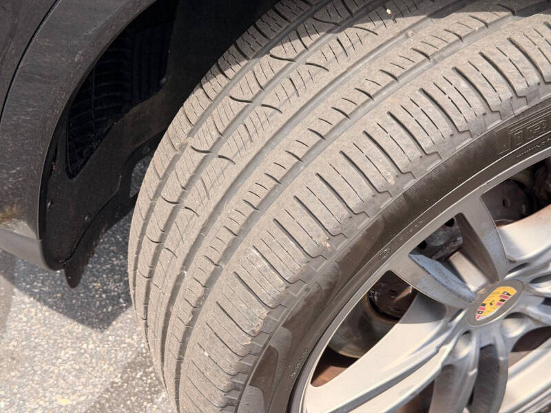2019 Porsche Cayenne S