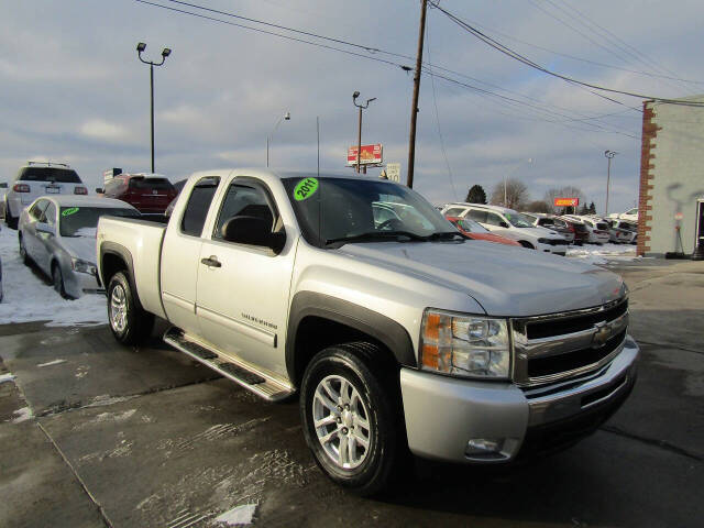 2011 Chevrolet Silverado 1500 for sale at Joe s Preowned Autos in Moundsville, WV