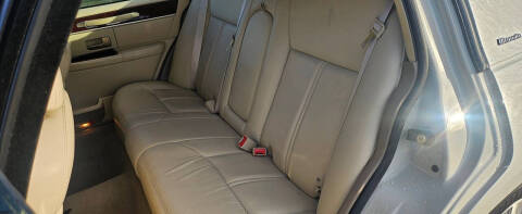 2004 Lincoln Town Car Ultimate