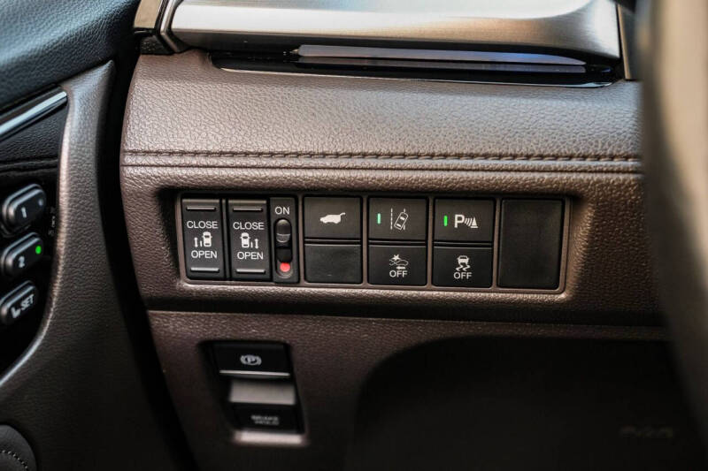 2020 Honda Odyssey Elite