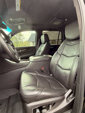 2016 Cadillac Escalade Platinum