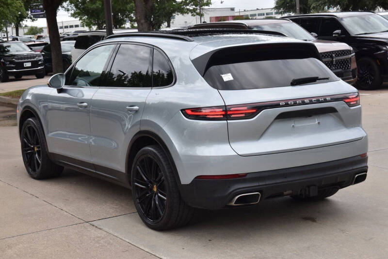 2022 Porsche Cayenne