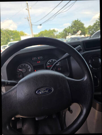 2014 Ford E-Series E-250