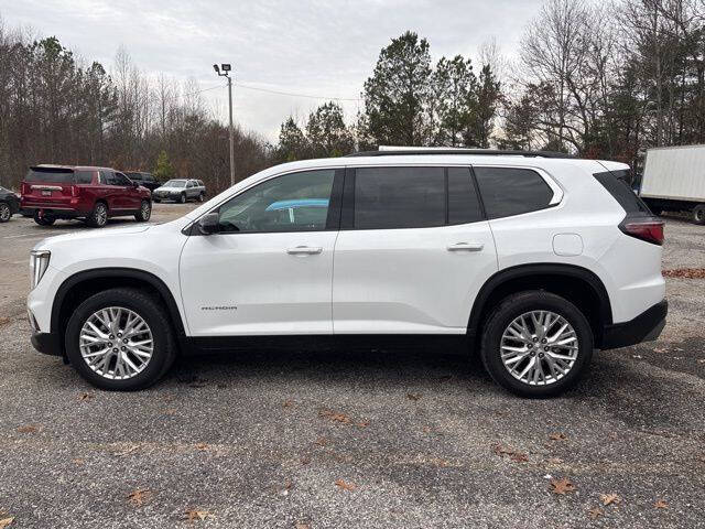 2024 GMC Acadia Elevation