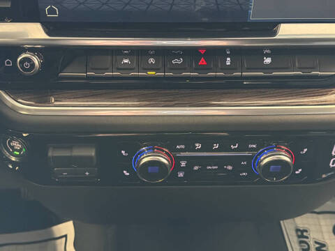 2026 GMC Sierra 1500 Elevation Standard