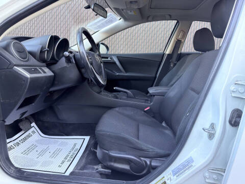 2012 Mazda MAZDA3 i Touring