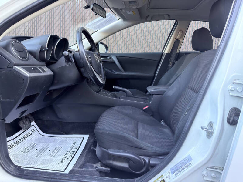 2012 Mazda MAZDA3 i Touring