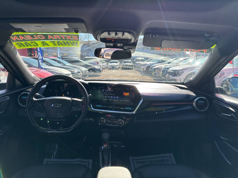 2024 Chevrolet Trax RS