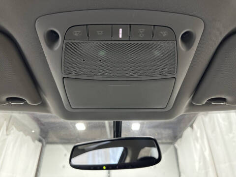 2017 Nissan Maxima 3.5 SR