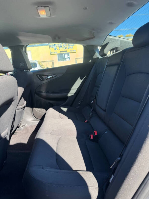 2017 Chevrolet Malibu LS