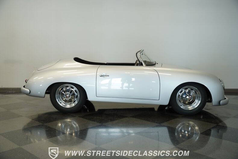 1966 Hurricane Speedster