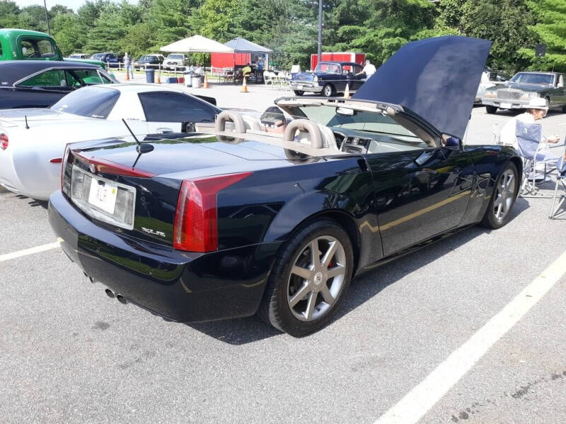 2005 Cadillac XLR