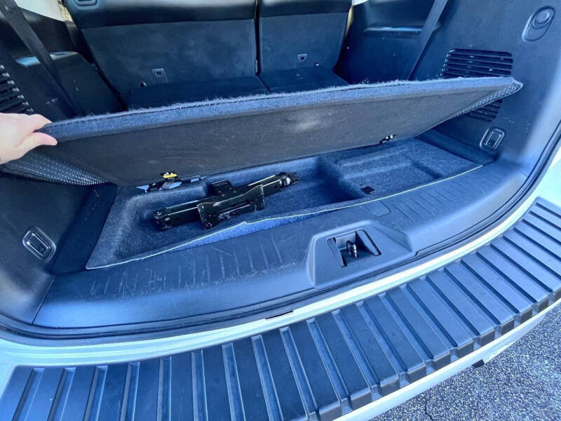 2022 Nissan Armada SL