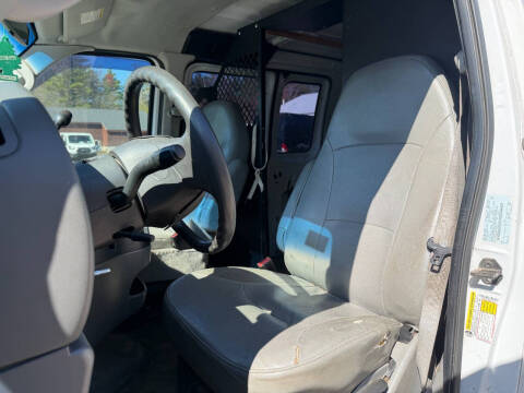 2008 Ford E-Series E-250