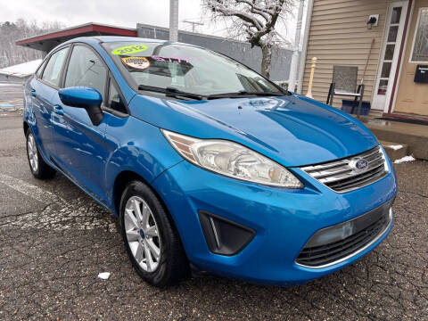 2012 Ford Fiesta for sale at G & G Auto Sales in Steubenville OH