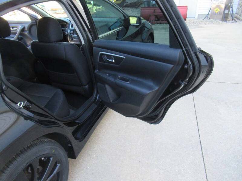 2017 Nissan Altima 2.5 SR