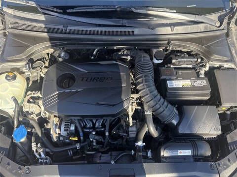 2020 Hyundai Veloster