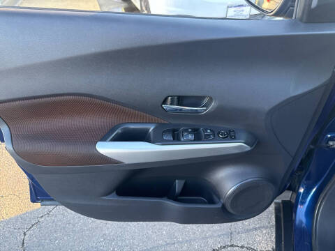 2018 Nissan Kicks SR