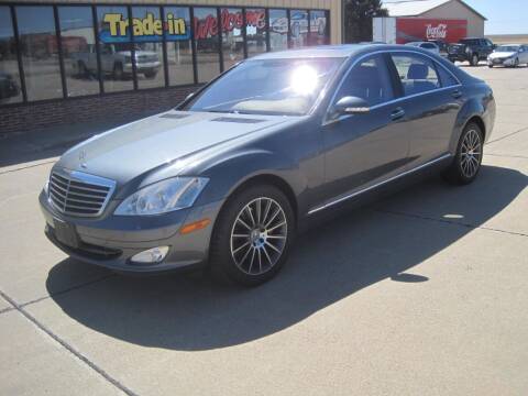 2007 Mercedes-Benz S-Class for sale at IVERSON'S CAR SALES in Canton SD