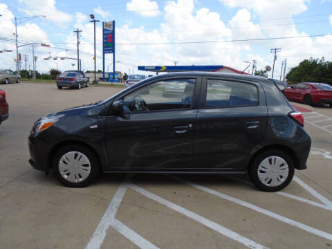2024 Mitsubishi Mirage ES