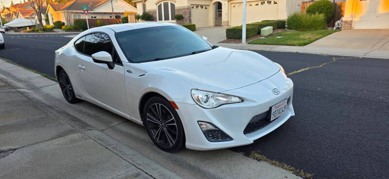 2013 Scion FR-S
