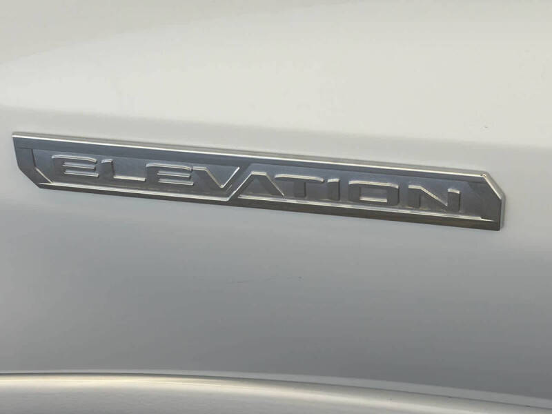 2026 GMC Sierra 1500 Elevation Standard