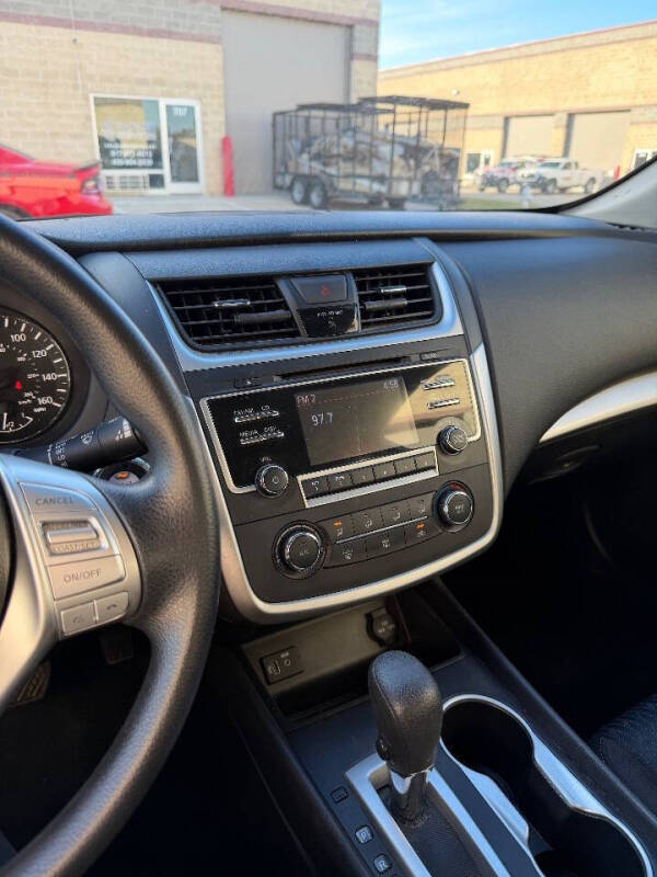 2018 Nissan Altima 2.5 SR