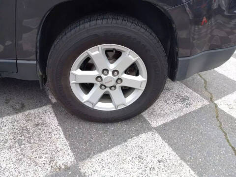 2013 GMC Acadia SLE-2