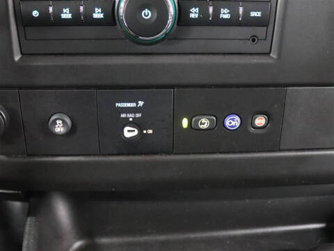 2022 Chevrolet Express 2500