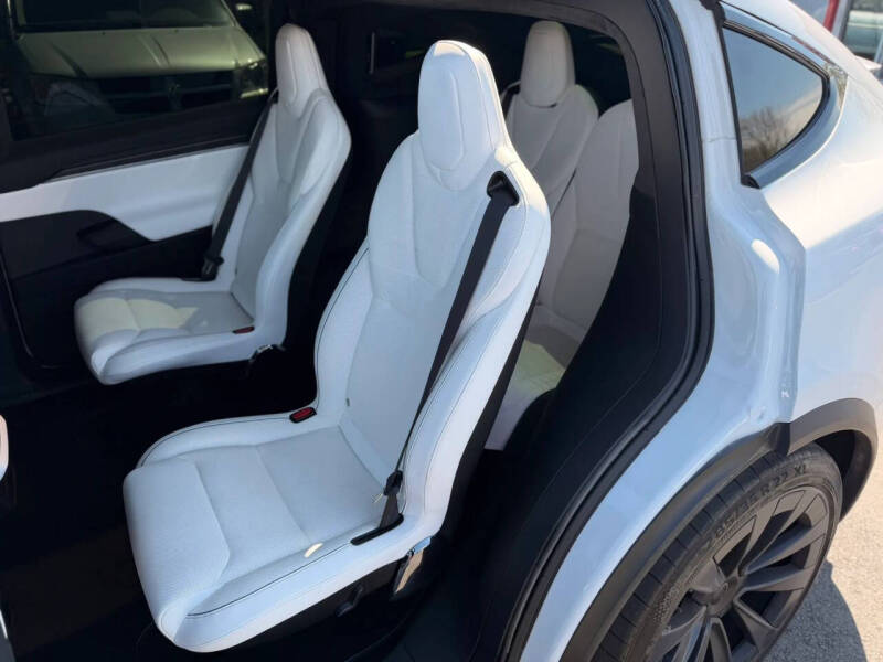 2022 Tesla Model X Plaid