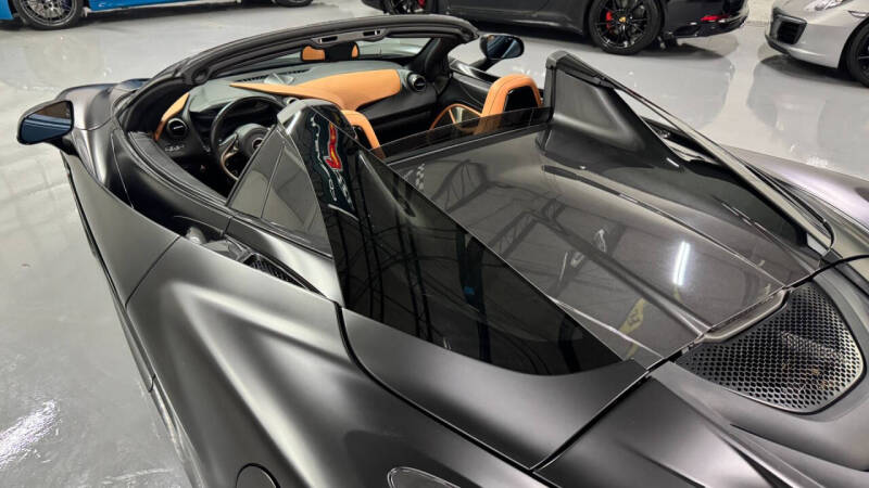 2020 McLaren 720S Spider