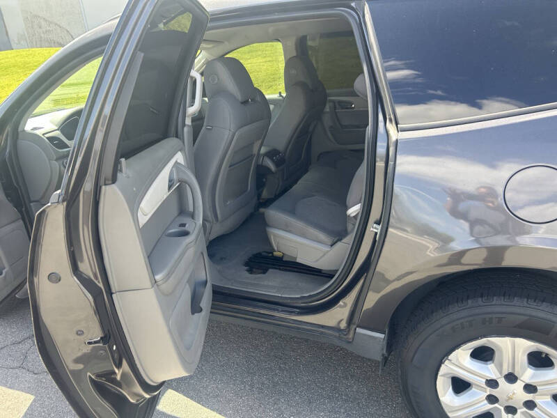 2016 Chevrolet Traverse LS