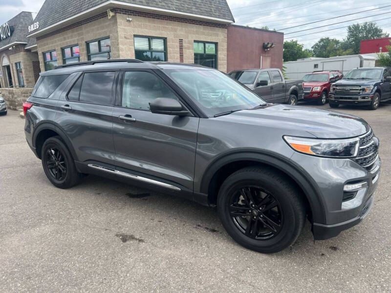 2023 Ford Explorer XLT