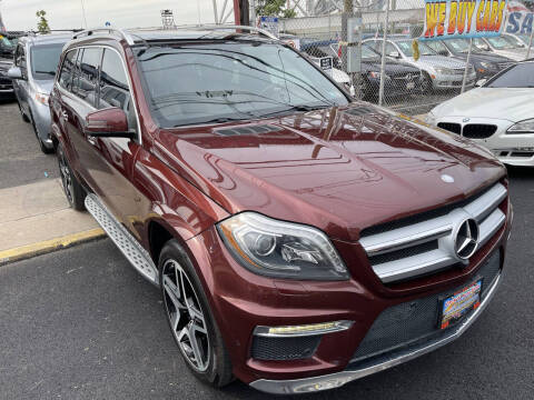 2014 Mercedes-Benz GL-Class GL 550 4MATIC