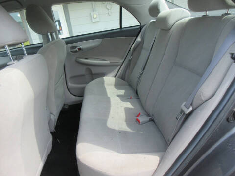 2011 Toyota Corolla LE