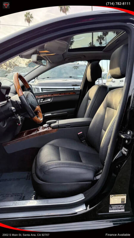 2010 Mercedes-Benz S-Class S 550