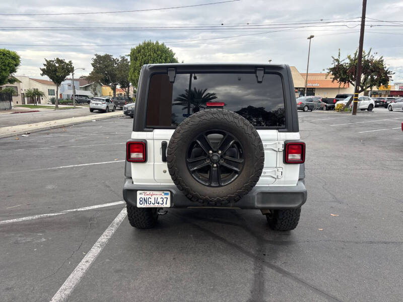 2020 Jeep Wrangler Unlimited Altitude