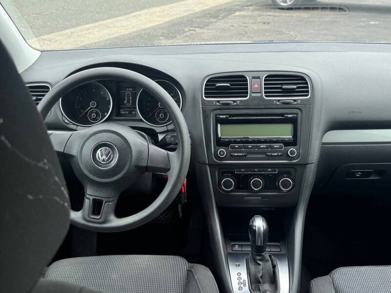 2011 Volkswagen Golf 2.5L