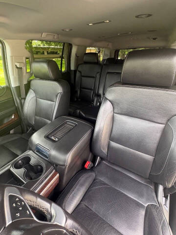 2017 GMC Yukon XL SLT