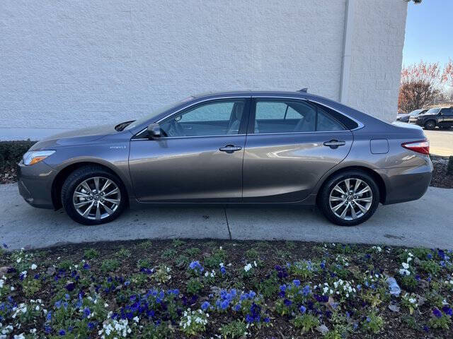 2017 Toyota Camry Hybrid