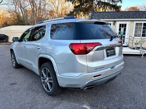 2019 GMC Acadia Denali