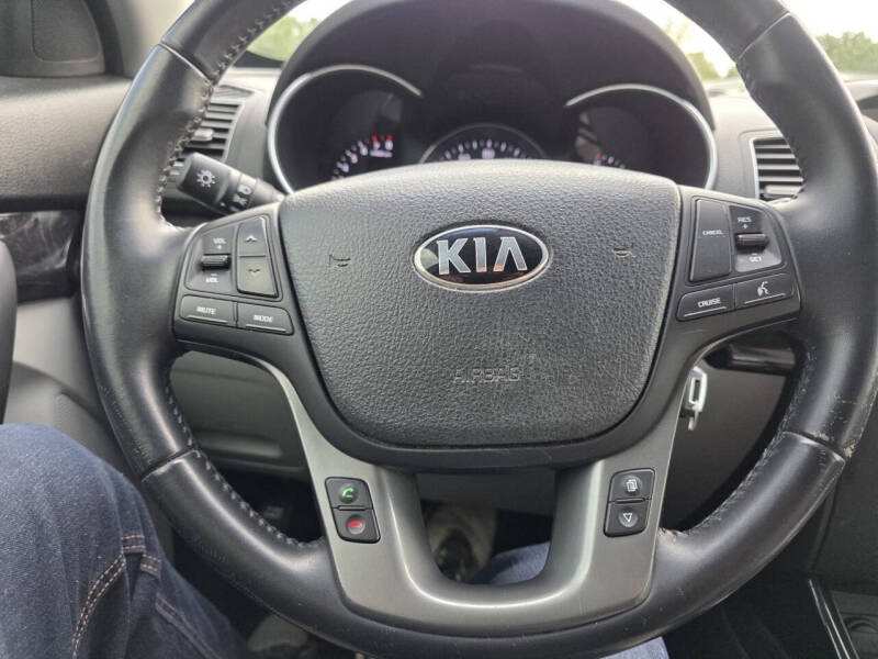 2015 Kia Sorento LX