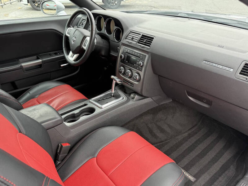 2013 Dodge Challenger R/T