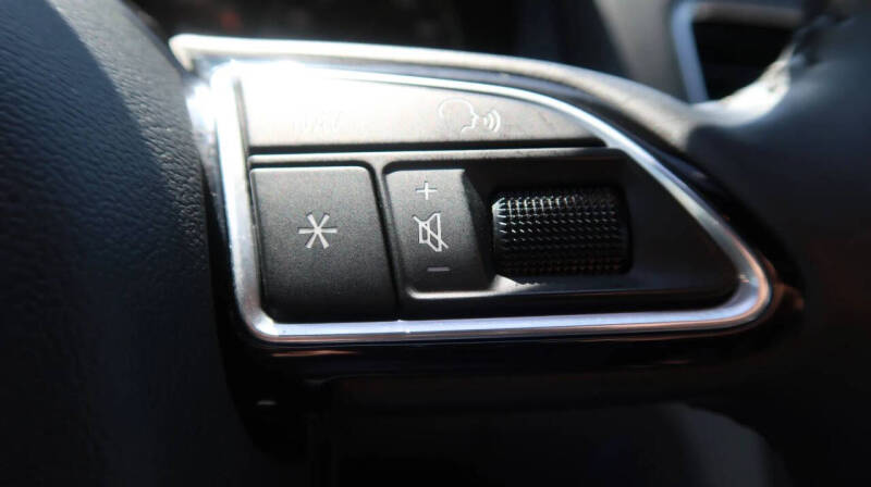 2016 Audi Q3 2.0T Premium Plus