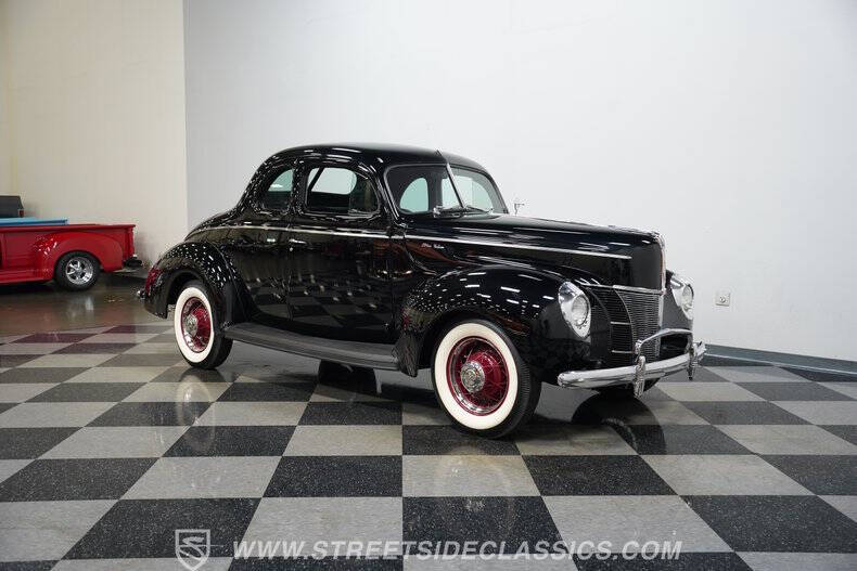 1940 Ford Deluxe