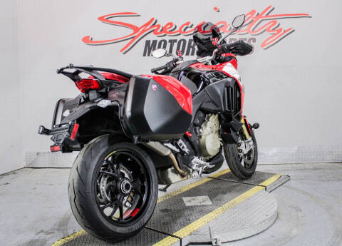 2023 Ducati Multistrada V4 Pike Peak