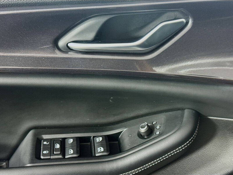 2022 Jeep Grand Cherokee L Altitude