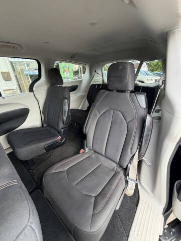 2018 Chrysler Pacifica Touring Plus
