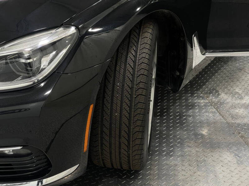 2018 BMW 7 Series 750i